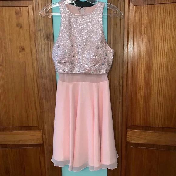 PROMGIRL Short Pink Sparkle Prom Dress XS - Picture 1 of 8